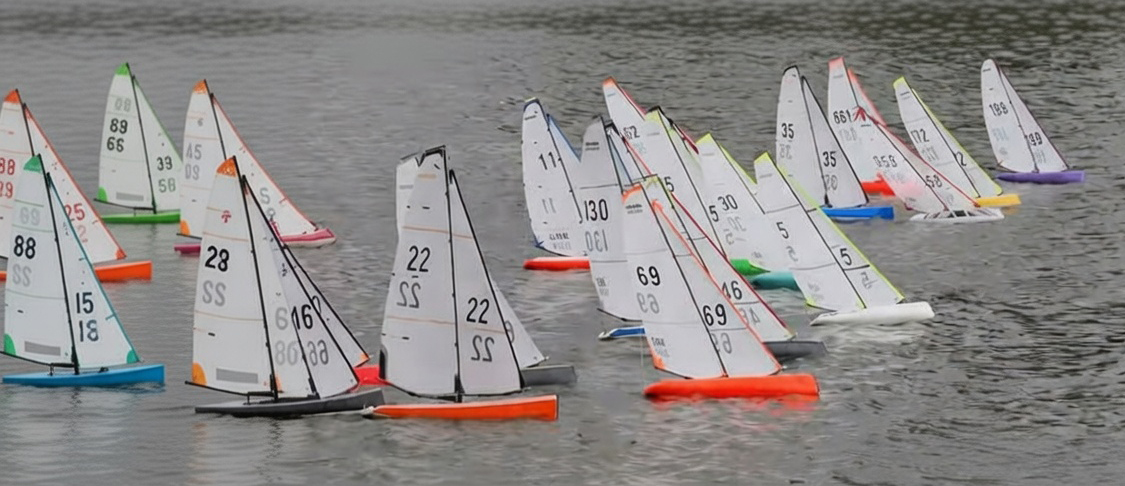 EC12 National Championship winner Mark Rinehart with Windjammin Sails