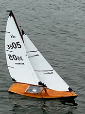 V32 White Sails in action