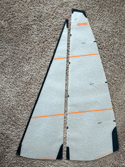 USED DF95 A STOCK SAILS